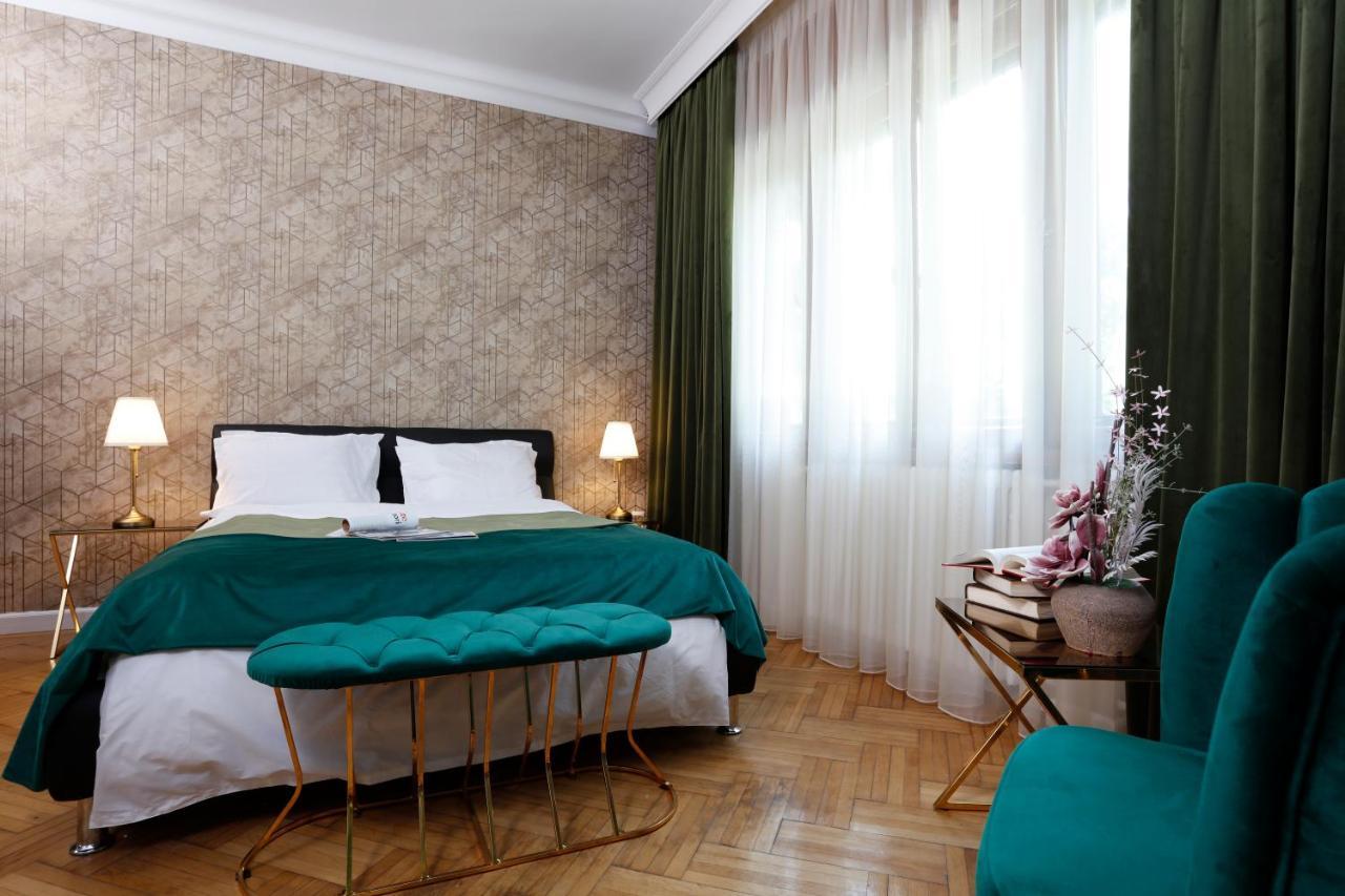 Ferienwohnung Grand Phillip Cismigiu Park Downtown Bukarest Exterior foto